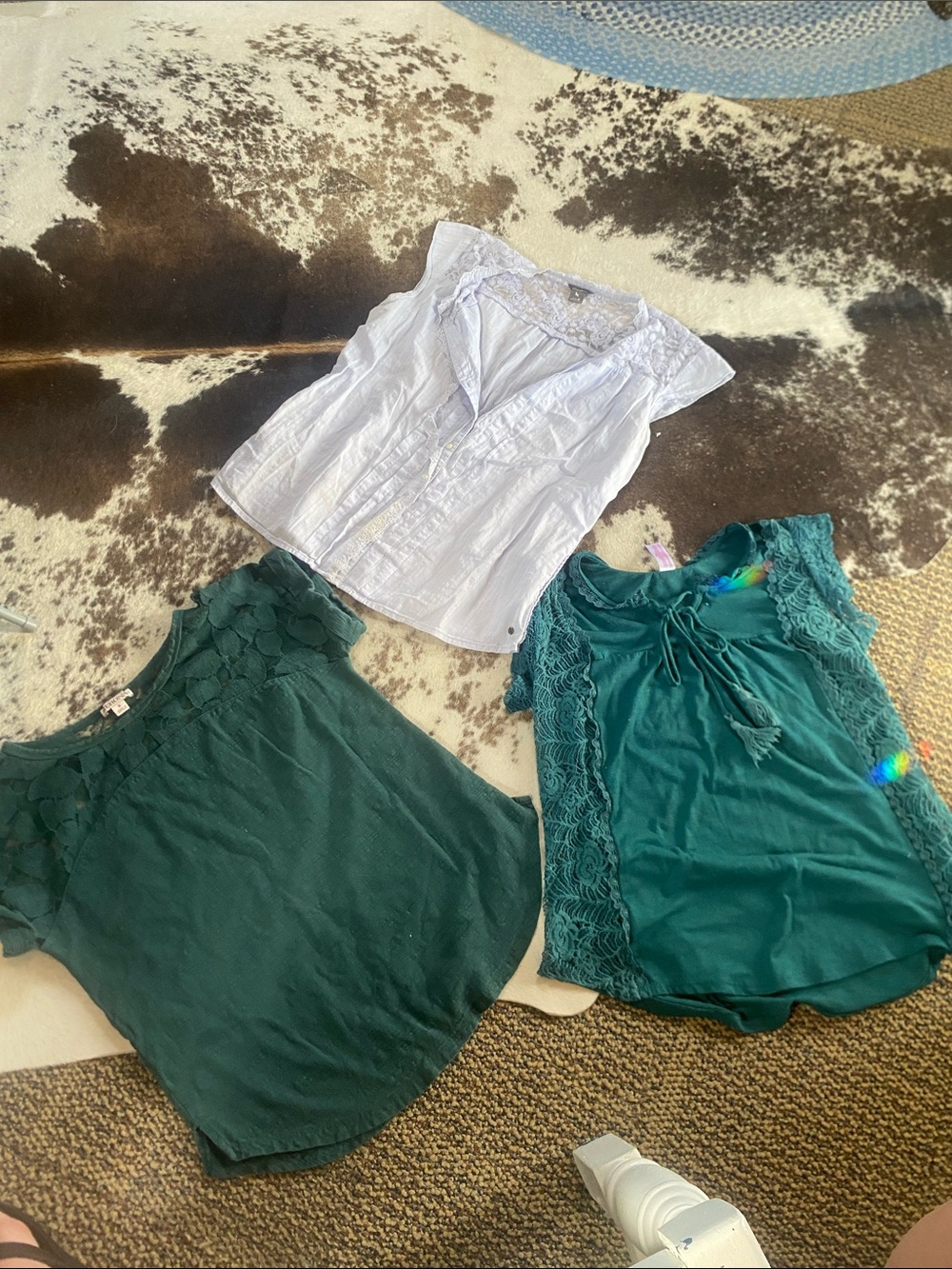 Women's Lace-Trim Teal Blouse - Brand Unknown